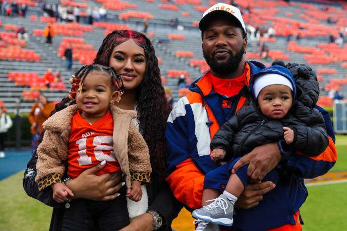 NCAA Football- Western Kentucky at Auburn 2022_11-19-2022_22950